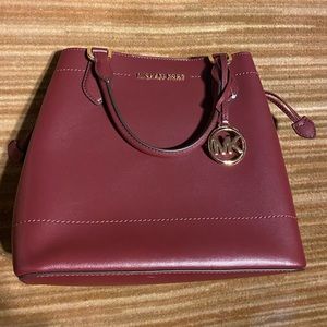 Michael Kors large Eden tote in Merlot